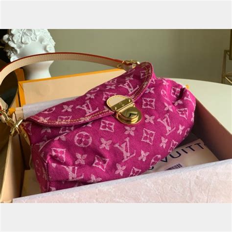 borse louis vuitton su amazon|borse louis vuitton repliche perfette.